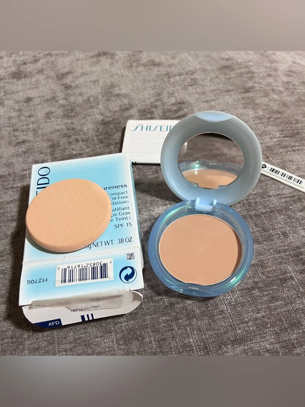 Shiseido Pureness Matifying Compact Oil-Free Foundation 40 natural beige